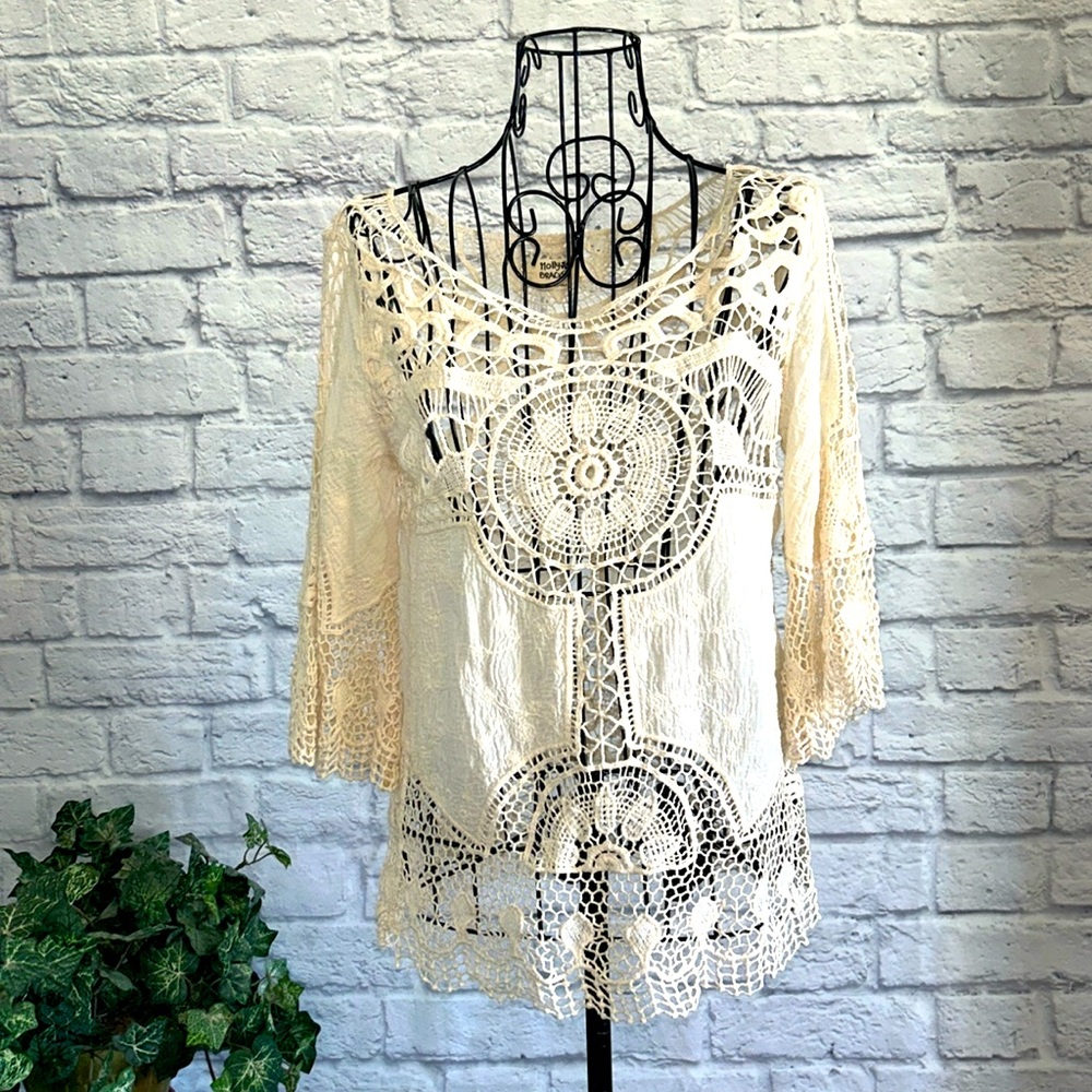 Holly Bracken Bohemian Crochet Three Quarter Sleeve Ivory Pullover Top Small